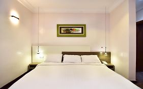 Pearl Gate Hotel